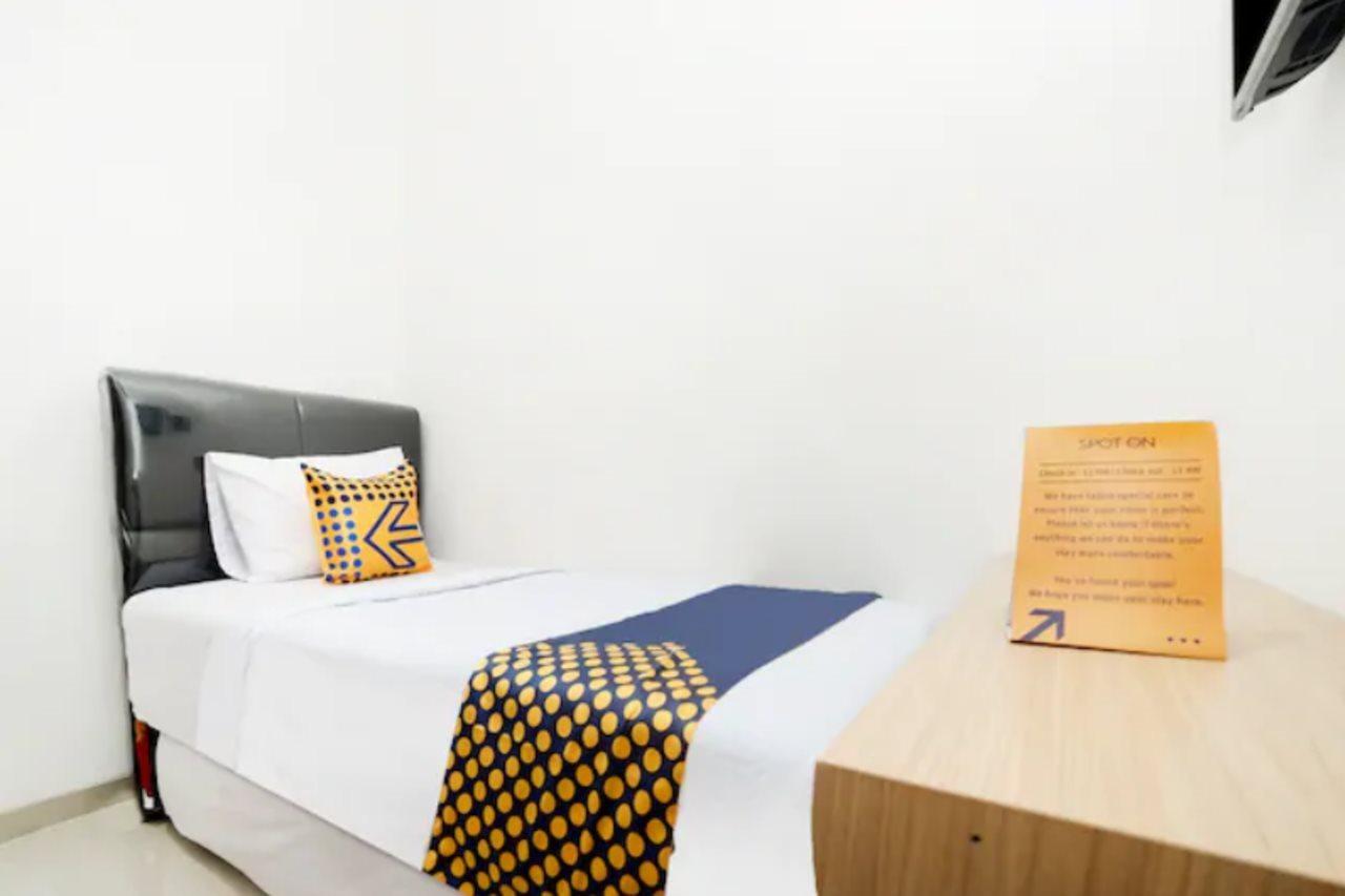 Spot On 2026 Arta Residence Semarang Buitenkant foto