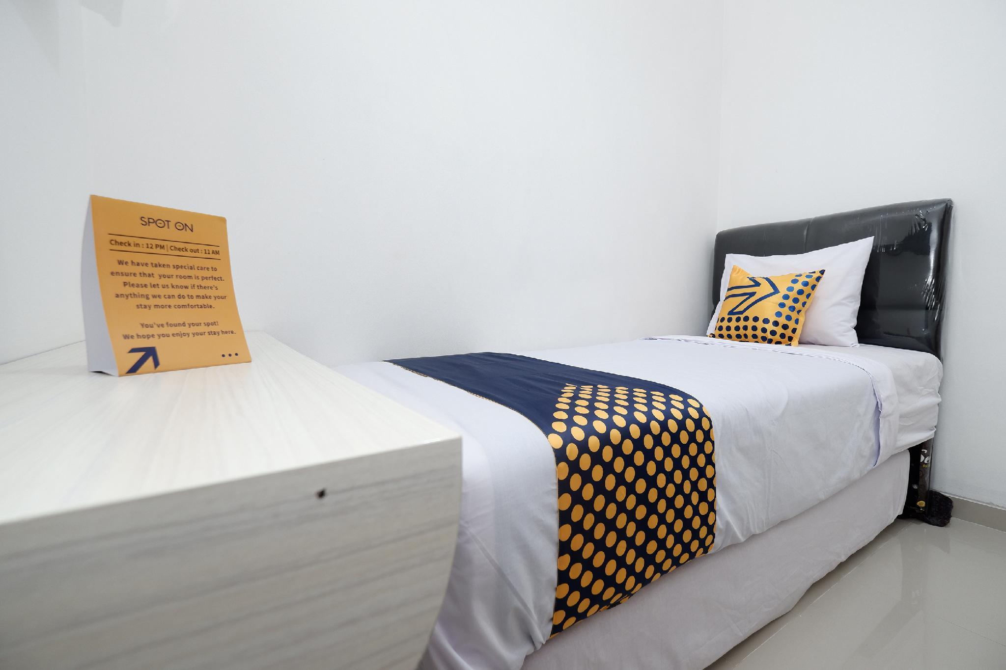Spot On 2026 Arta Residence Semarang Buitenkant foto