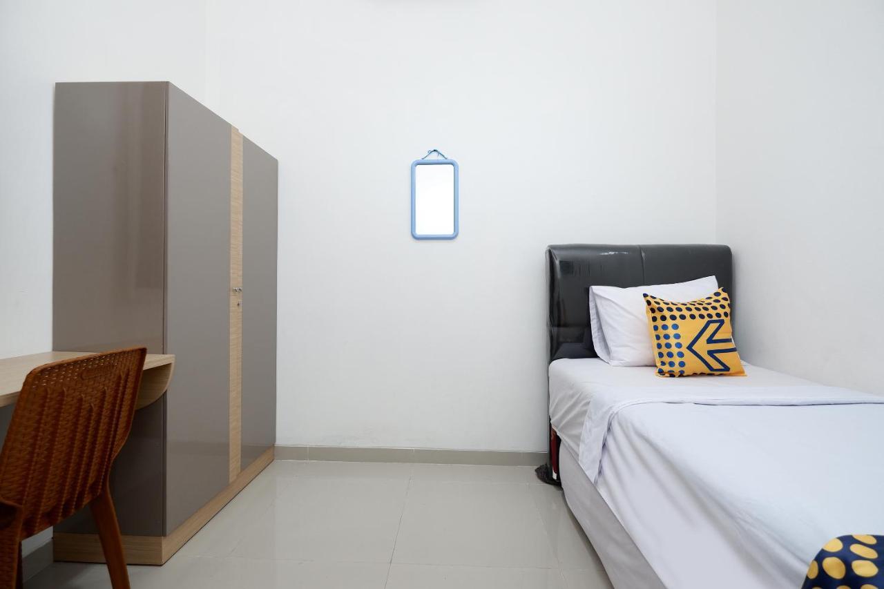 Spot On 2026 Arta Residence Semarang Buitenkant foto